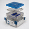 Sterilisationscontainer mit Siebkorb, Deckelsieb und blauem Normdeckel – SurgicMate